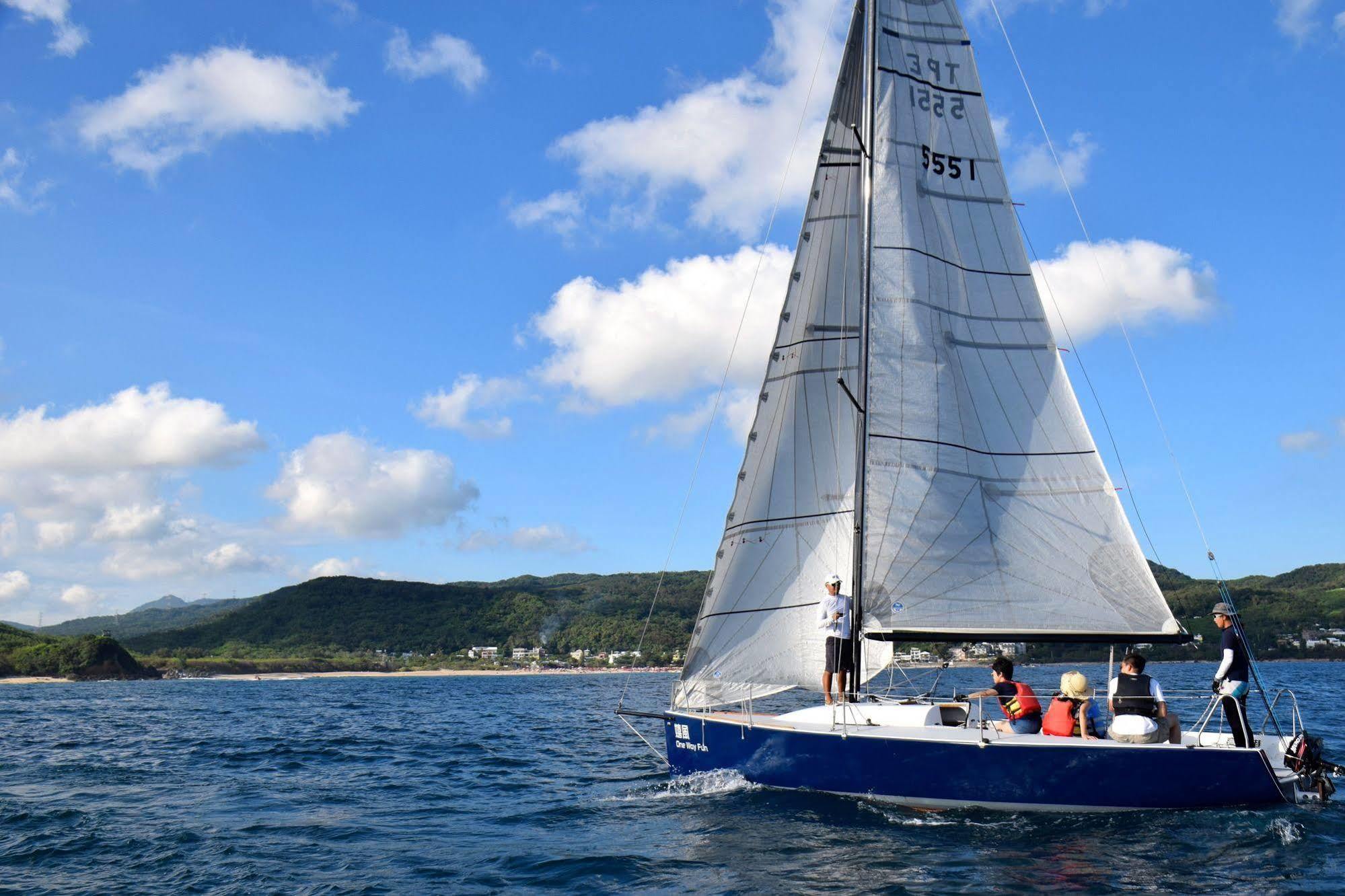 Хостел Fun Wind Sailing Нанвань Екстер'єр фото