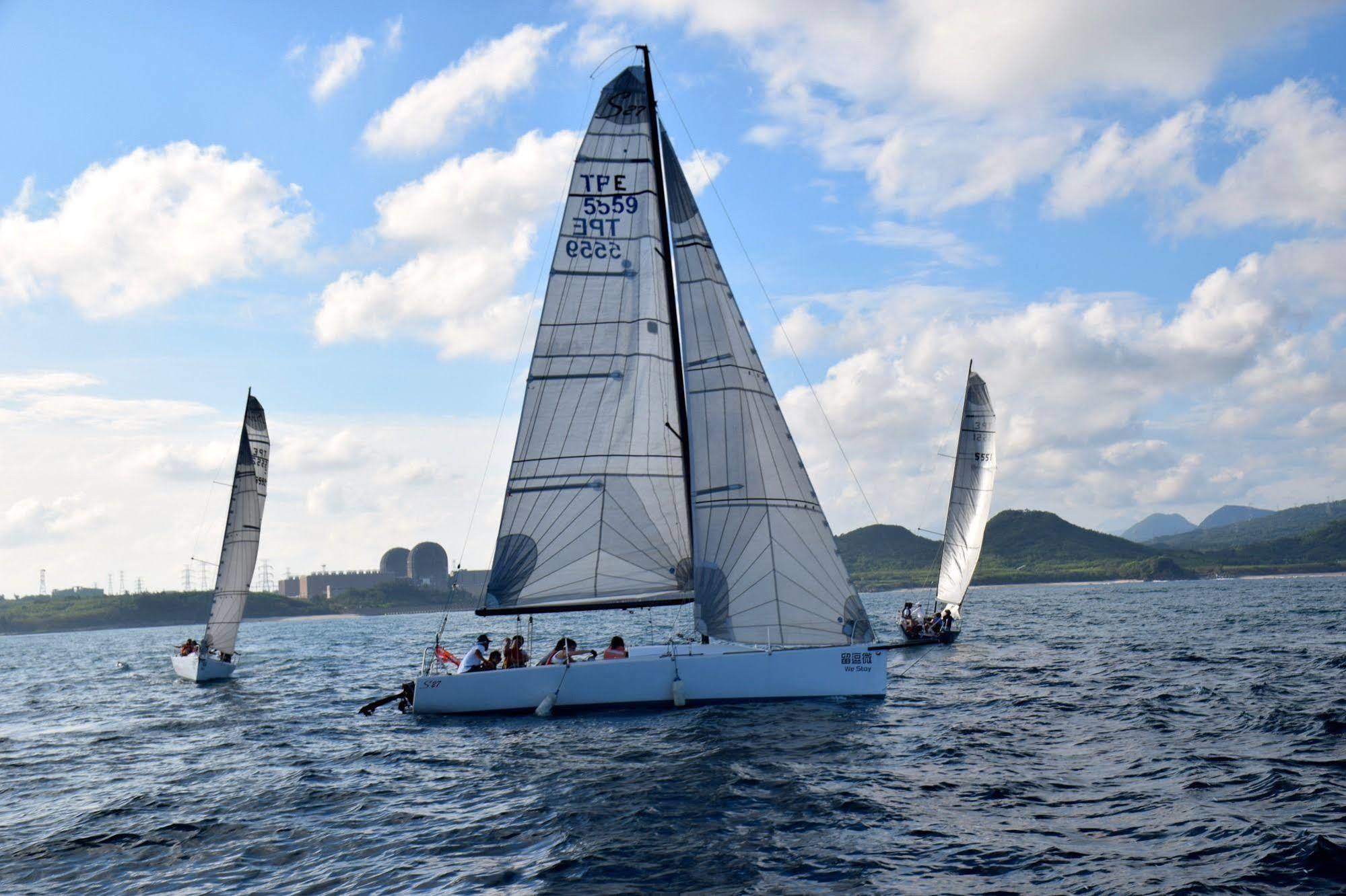 Хостел Fun Wind Sailing Нанвань Екстер'єр фото